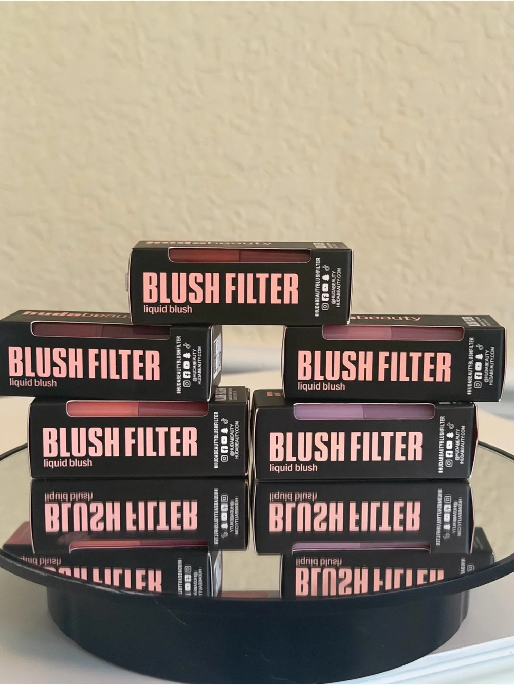 HUDA BEAUTY Blush Filter Soft Glow Liquid Blush ONE Cotton Candy Sunset Lychee